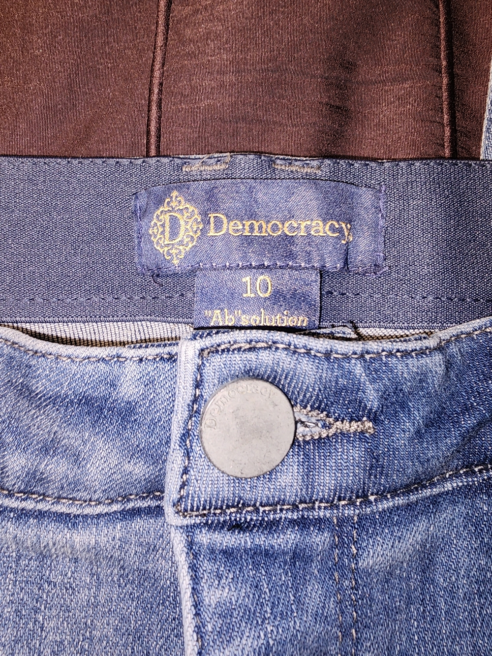 Democracy Straight Leg Jeans in Mid Blue 10 R $36 NWOT